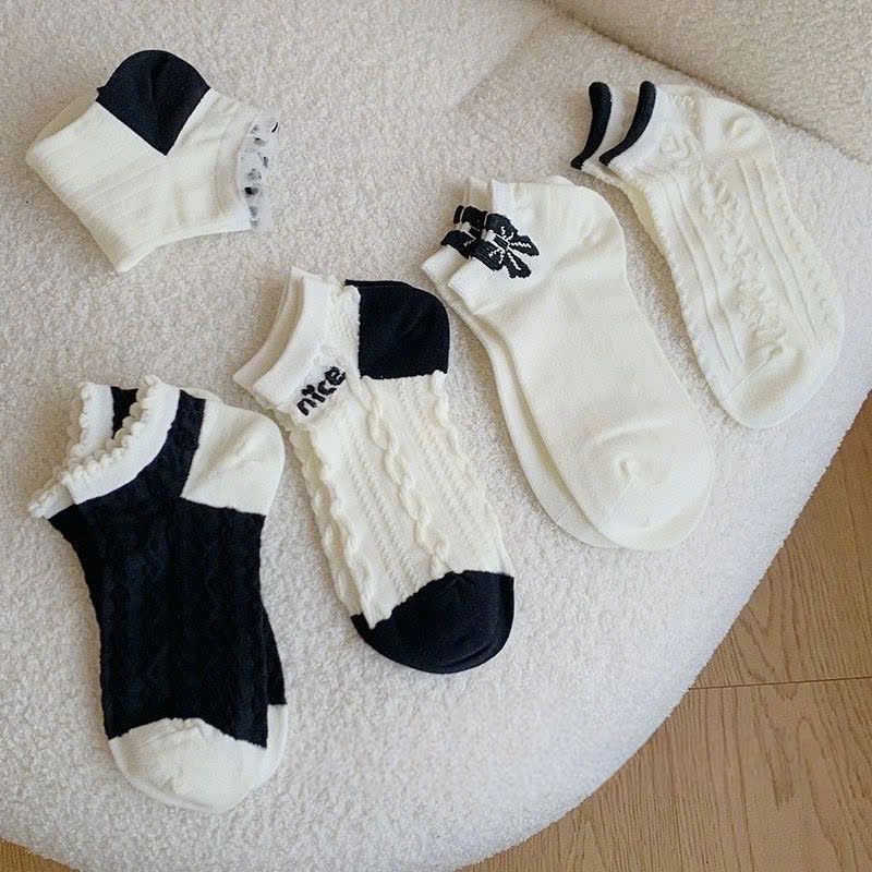 set 5 đôi tất nơ ren đen trắng tiểu thư xinh xỉu