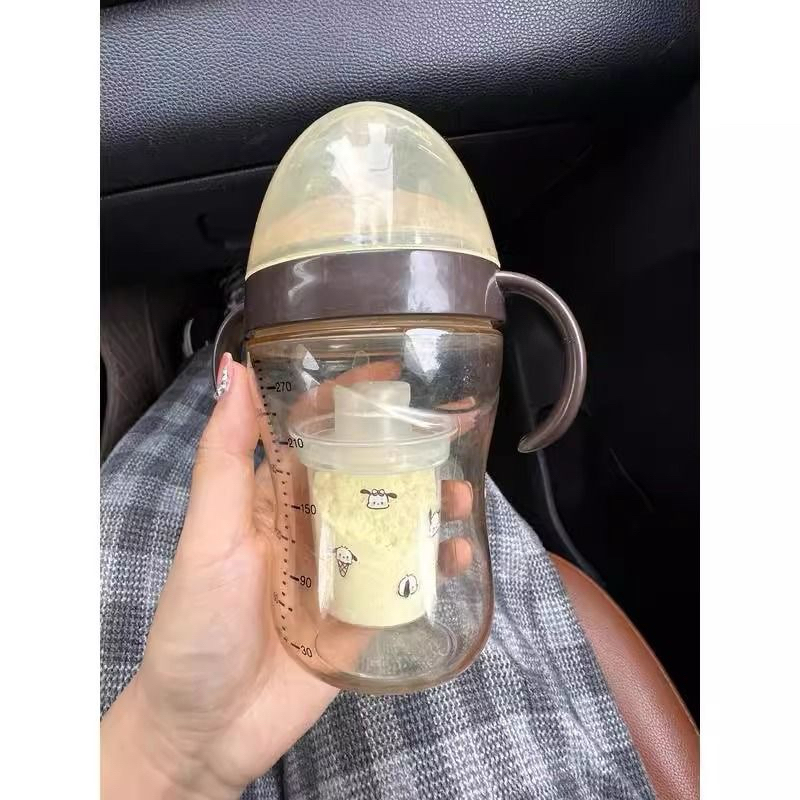 Hộp đựng sữa công thức chia sẵn
