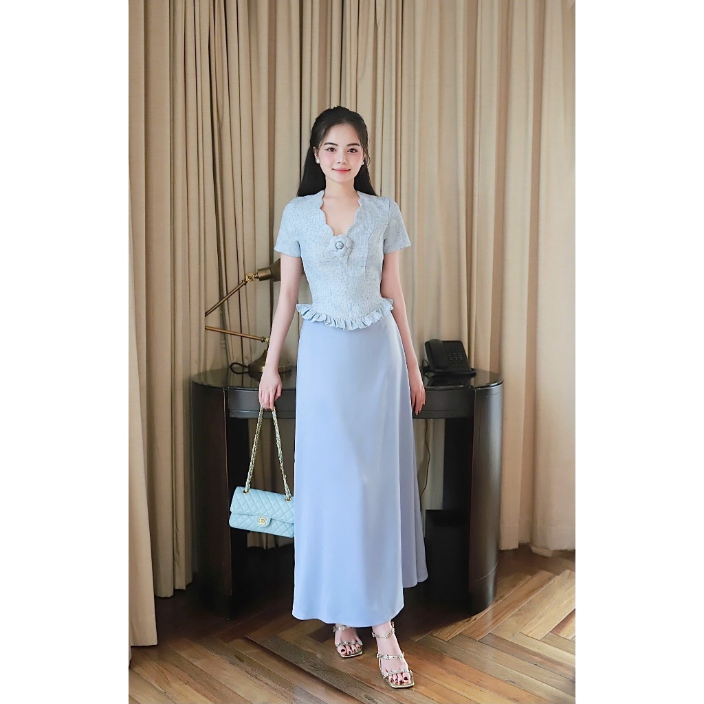Orli Label | Lily Shirt | Áo Croptop có tay nữ | Xanh - Hồng (Tặng kèm hoa cài áo cao cấp)