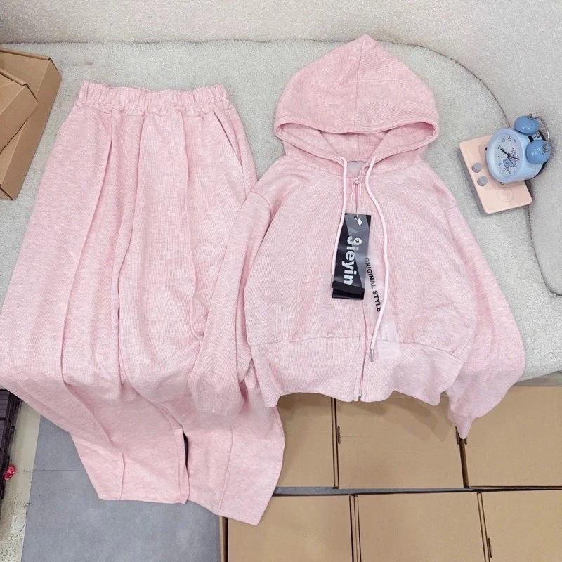 Bộ mặc nhà thu đông nữ áo khoác nỉ dài tay zip phối quần lưng cao Jumito, bộ thu đông nữ dáng suông trẻ trung hcom3188
