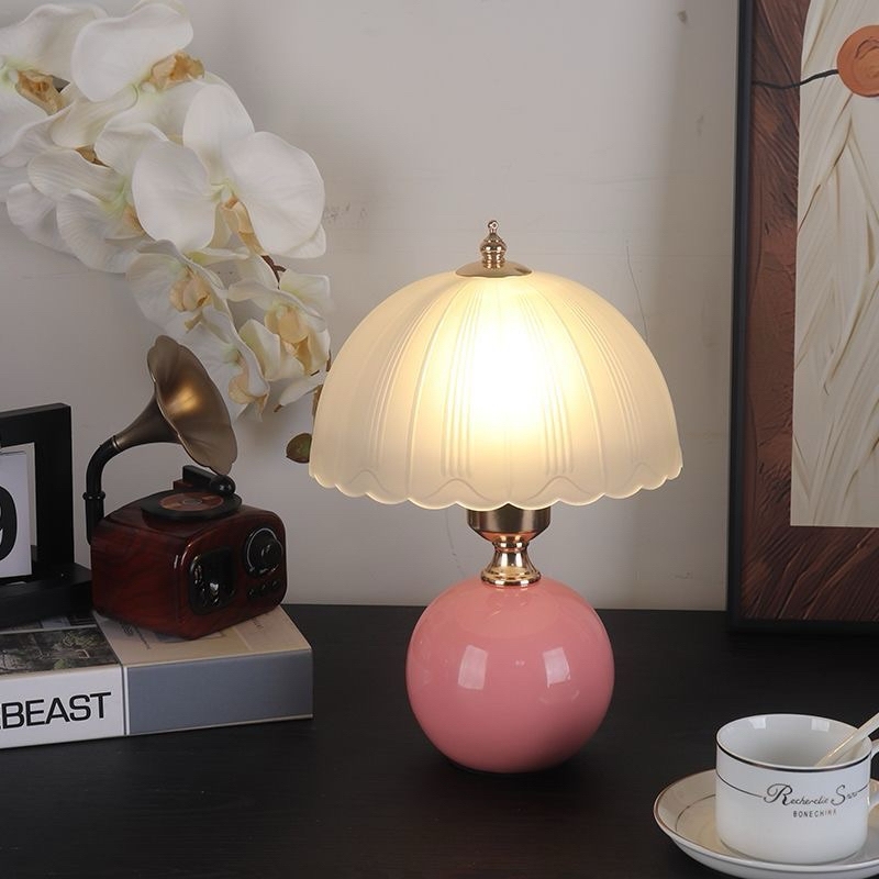 Đèn ngủ để phòng, đế gốm sứ