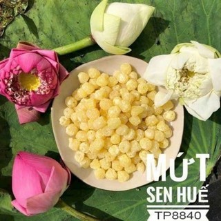Mứt hạt sen Huế ít đường loại đặc biệt,hương vị tự nhiên,giá tốt.