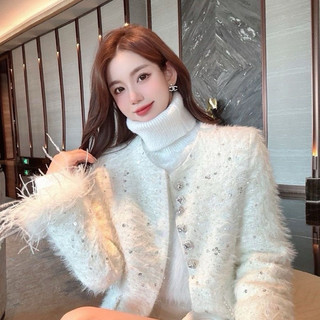 Áo khoác lông vũ lớp lót chần bông cổ tròn đính cườm bling bling
