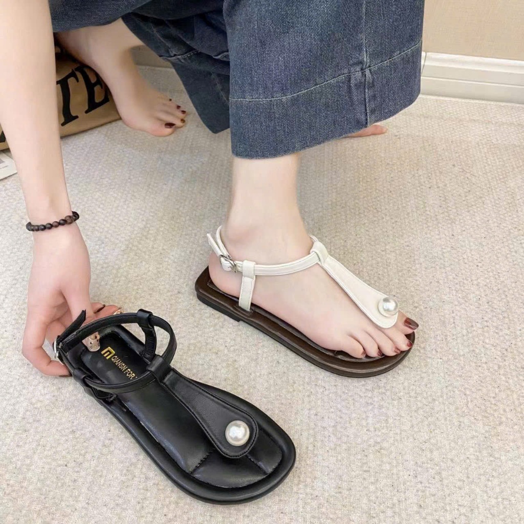 Dép nữ hàng xịn, hộp xịn loại 1 đế 1cm sang trọng tôn dáng khoe chân và rất dễ phối đồ, chất da mềm êm chân siêu bền