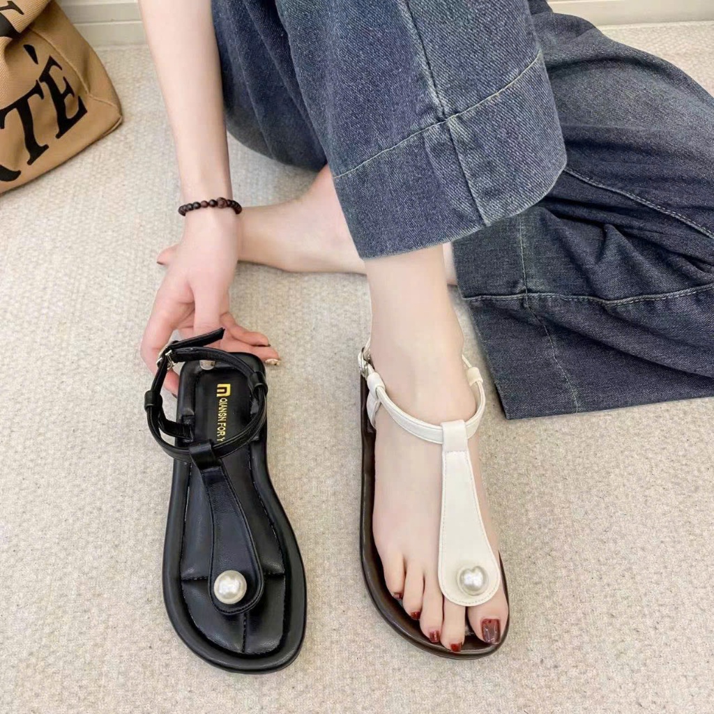 Dép nữ hàng xịn, hộp xịn loại 1 đế 1cm sang trọng tôn dáng khoe chân và rất dễ phối đồ, chất da mềm êm chân siêu bền