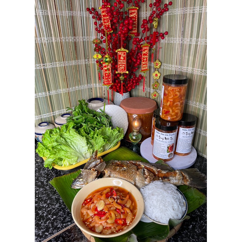 Mắm Tôm 🦐 Chua Ngọt Gia Truyền CÔ TRANG MIỀN TÂY “Đặc Sản Năm Căn Cà Mau “(Hộp 1kg)