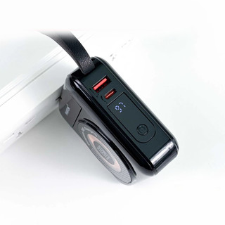 Cục Tích Điện không dây Phantom P41 15000mAh Wireless 15W / TypeC PD 20W / UBS 22.5W, phích cắm 220v