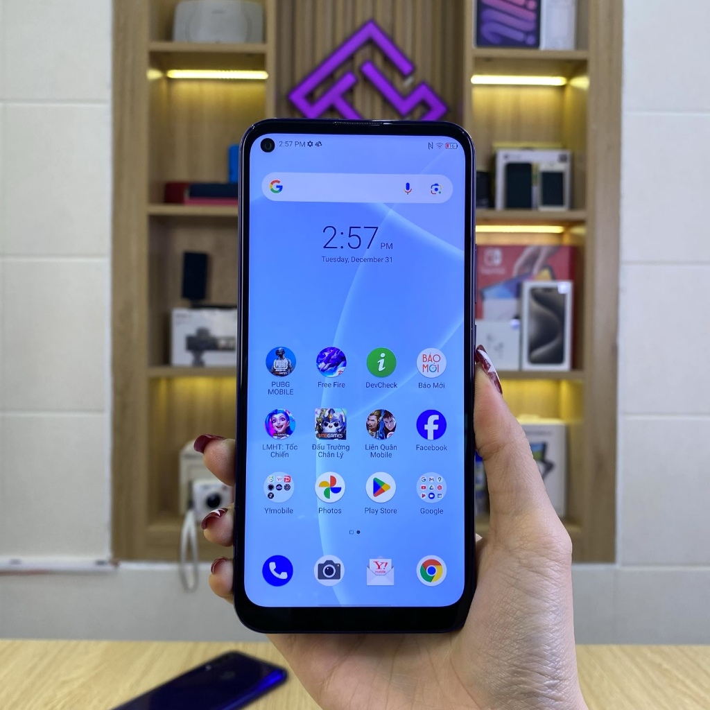 Điện thoại ZTE Libero 5G (A003ZT) bản Lock Sim - Snapdragon 690 5G