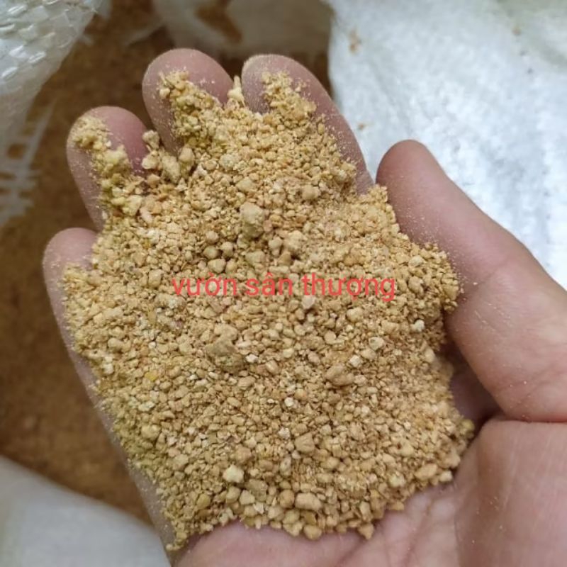 Bã Đậu Nành Khô -KL 1kg Ủ Phân Bón Cho Cây Giúp Xanh Lá, Ra Rễ