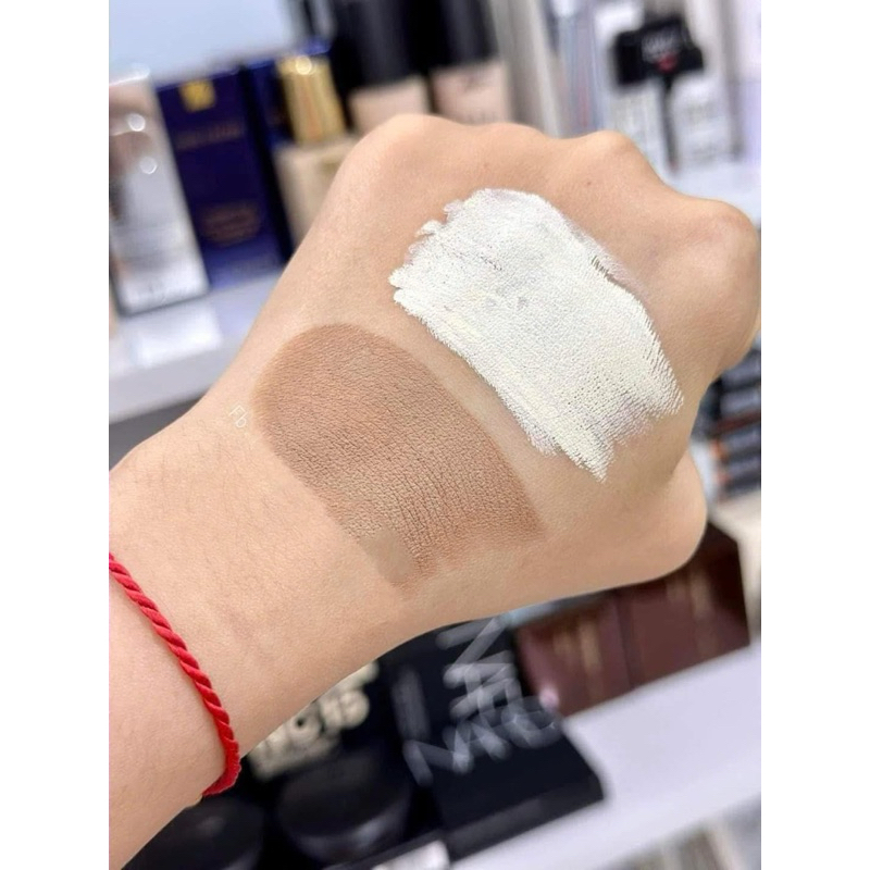 Light sáng+khối chiết Kryolan hàng chính hãng, giúp việc make up tiện lợi. Hàng hiệu giá hạt dẻ.