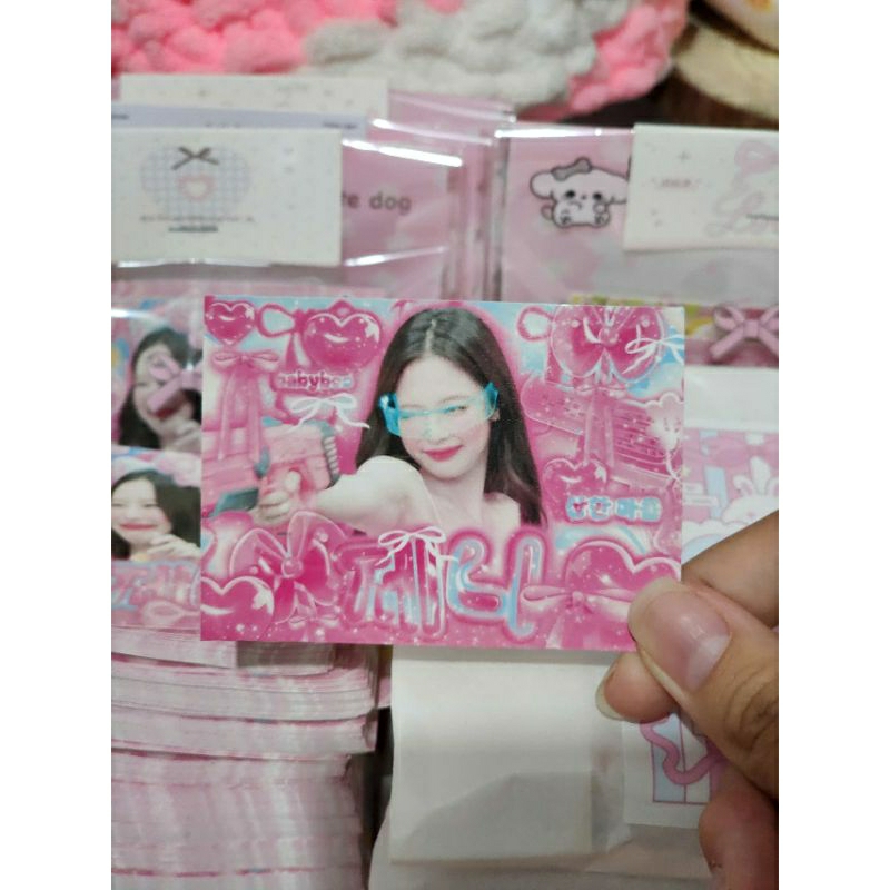 SET 10C STICKER JENNIE IN XH | Shopee Việt Nam