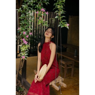 Đầm OLV cổ yếm ren hoa duyên dáng ngọt ngào Rose Lace Dress phù hợp đi chơi