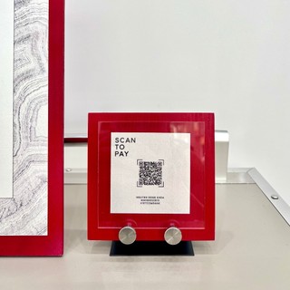 Bảng Gắn Mã QR ADOR Để Bàn, Bảng Gỗ Gắn Mã QR Cho Quán Cà Phê, Nhà Hàng