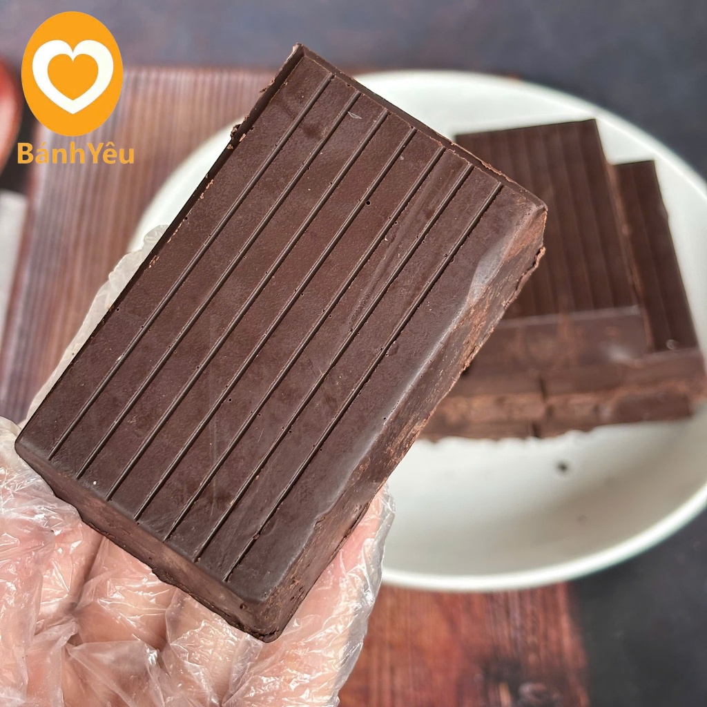 Thanh Socola nguyên chất đen, trắng, Sô cô la, Chocolate loại siêu ngon chia 110g