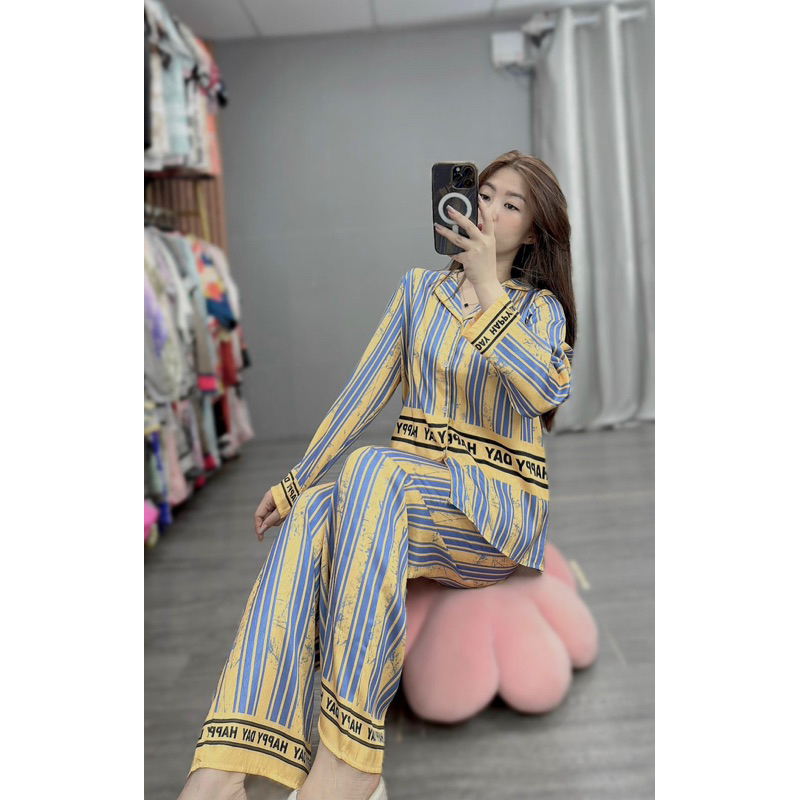 Bộ ngủ pijama mặc nhà cho nữ sọc vàng sang