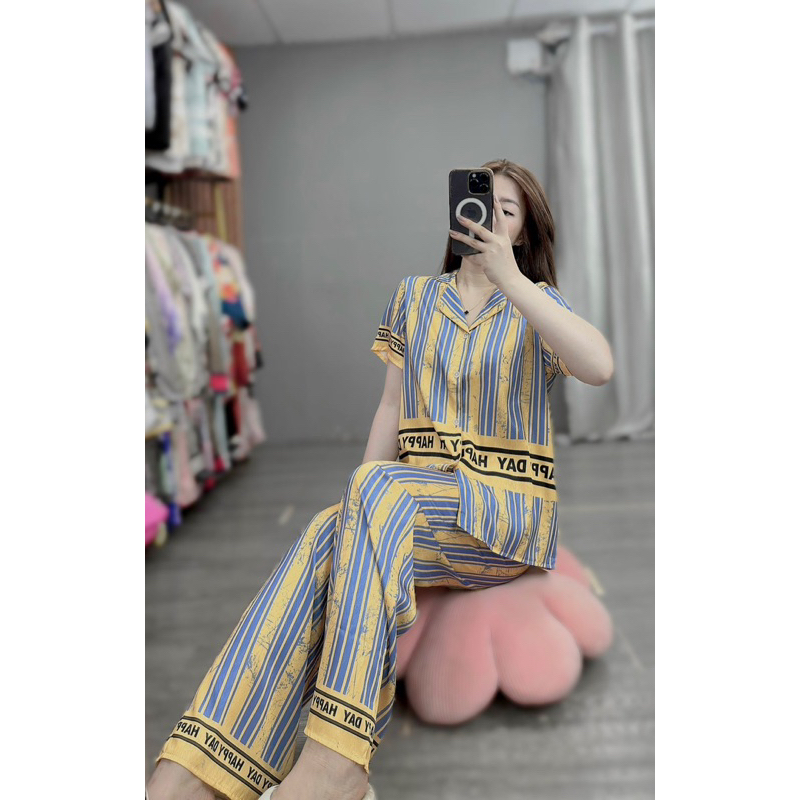 Bộ ngủ pijama mặc nhà cho nữ sọc vàng sang