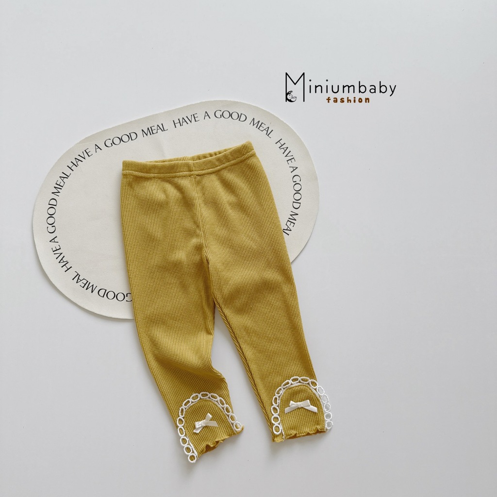 Quần legging bé gái chất cotton tổ ong dáng lửng mềm mại mix gấu quần độc đáo, bé 1-6 tuổi Miniumbabyfashion QD2141