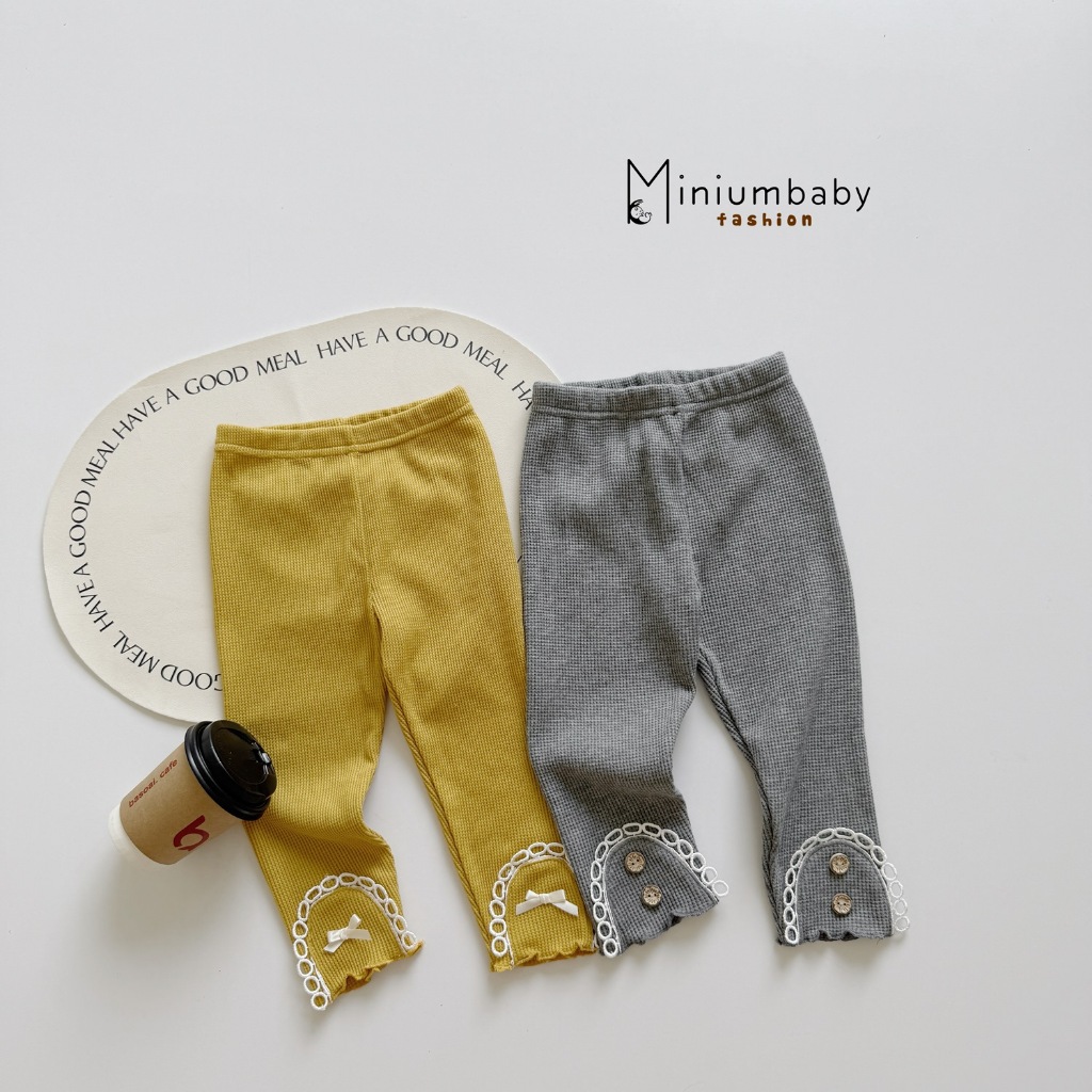 Quần legging bé gái chất cotton tổ ong dáng lửng mềm mại mix gấu quần độc đáo, bé 1-6 tuổi Miniumbabyfashion QD2141