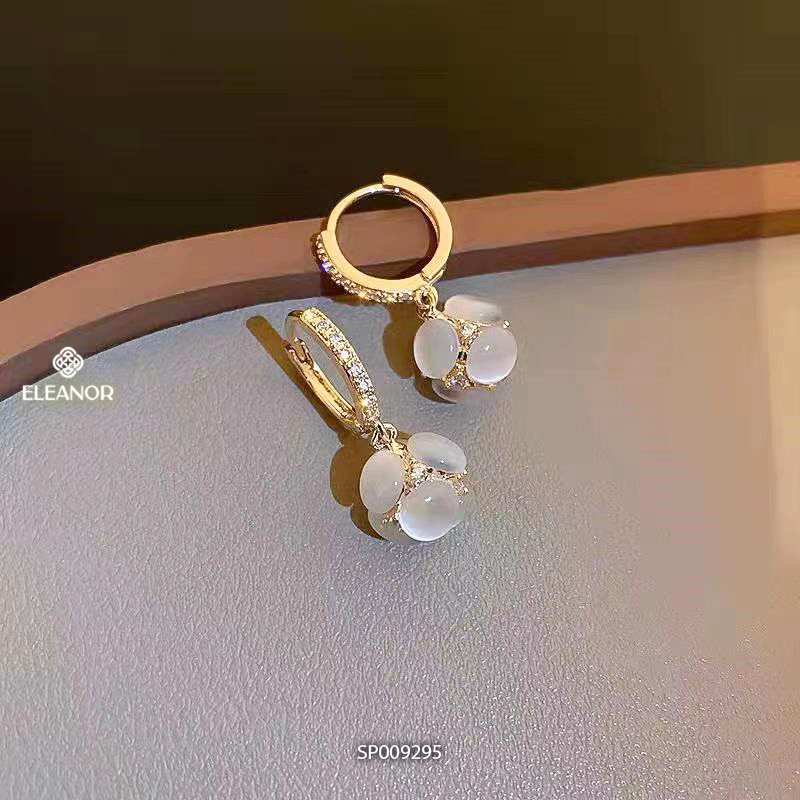 Bông tai nữ chuôi bạc 925 Eleanor Accessories đính đá mắt mèo phụ kiện trang sức khuyên tai 9295