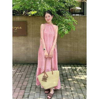 Đầm Maxi Suông Dáng Dài Cổ Yếm Màu Hồng Pastel Nhẹ Nhàng