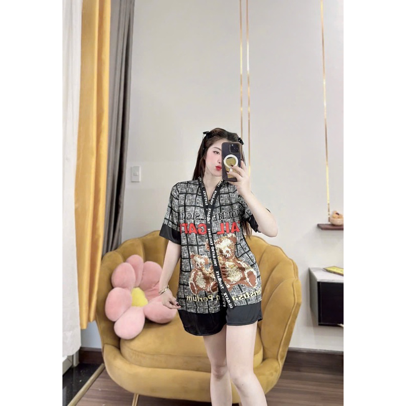 Bộ Đùi cổ V mặc nhà pijama chất lụa Latin mềm mịn