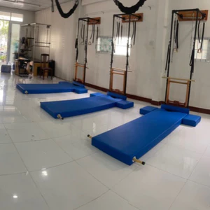 Studio Wall Unit Pilates Tower With High Mat