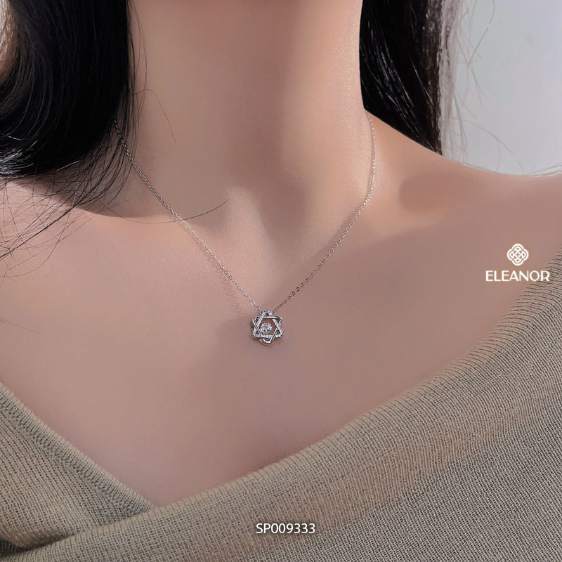 Dây chuyền nữ titan Eleanor Accessories mặt đính đá hình ngôi sao phụ kiện trang sức vòng cổ 9333