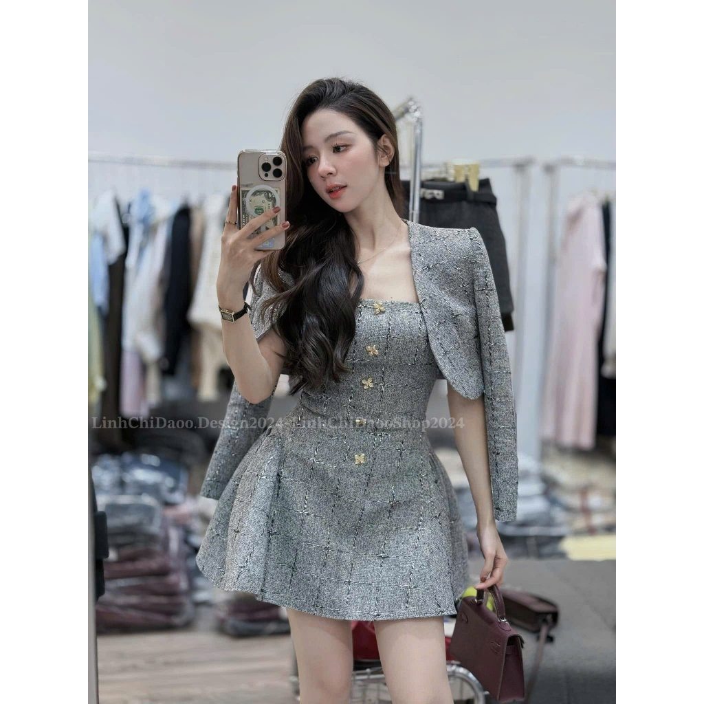 Set bộ đồ váy 2 dây dáng ngắn đính tag đá kèm áo choàng dài tay sang chảnh, Set bộ đồ váy 2 dây phối áo choàng basic