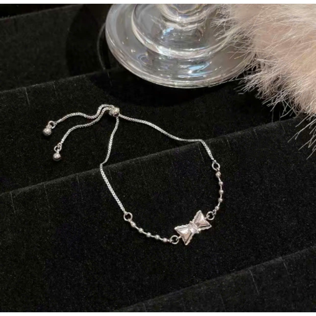 Vòng tay đính đá pha lê cao cấp với họa tiết trái tim, bướm và charm độc đáo, tỏa sáng rực rỡ, phụ kiện thời trang