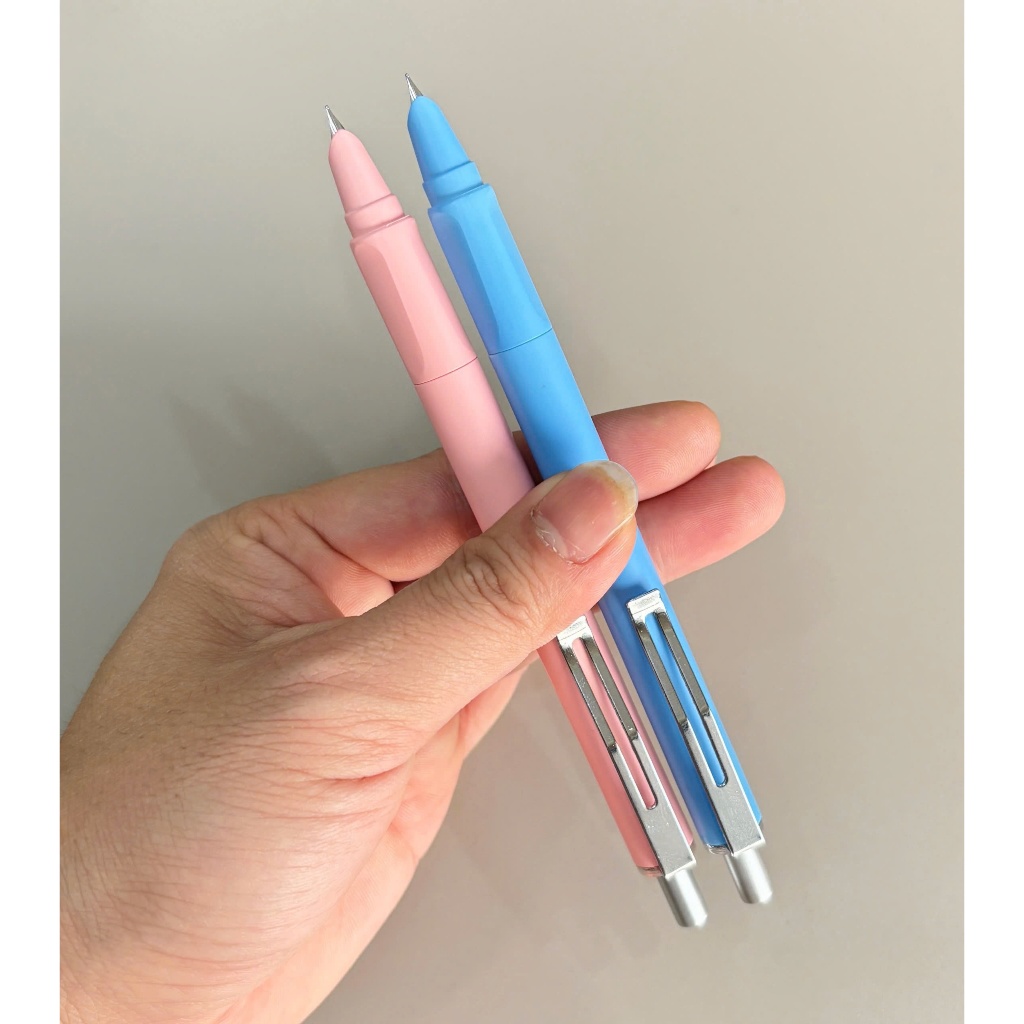 Bút Máy Bấm Xóa KT09, dùng cho hs tiểu học, Nét chữ 0.38mm, Viết Êm Trơn,có thể tẩy xóa