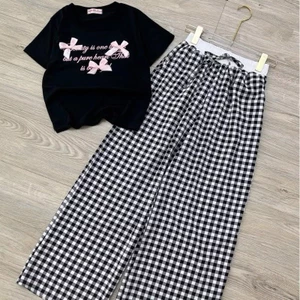 Set bộ áo croptop mix quần kẻ caro cạp trắng - Ba chiêc nơ