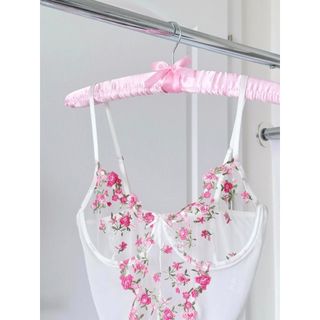 Đồ nội Y ren lưới pha tỉ mỉ Soda Set VSecret
