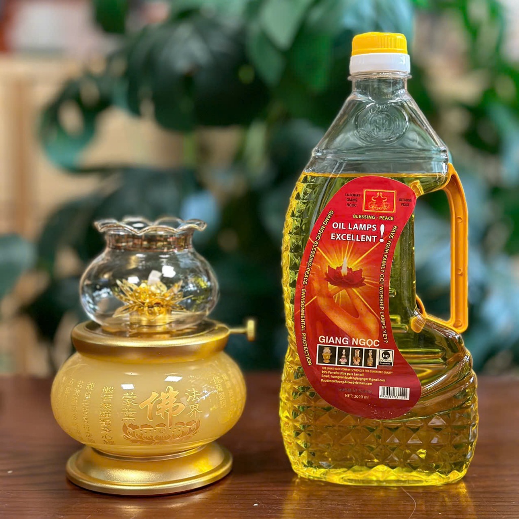 Ảnh Dầu Thắp Đèn,Tinh Khiết Không Khói, Không Mùi, Dầu Cát Tường Lưu Ly, Chai 0.62L - Tuệ Nga 2