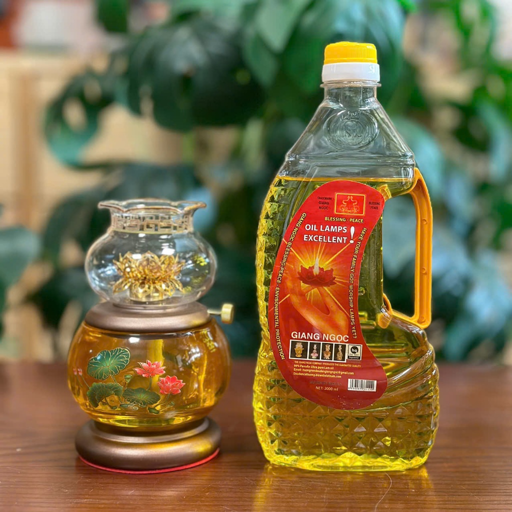 Ảnh Dầu Thắp Đèn,Tinh Khiết Không Khói, Không Mùi, Dầu Cát Tường Lưu Ly, Chai 0.62L - Tuệ Nga 1