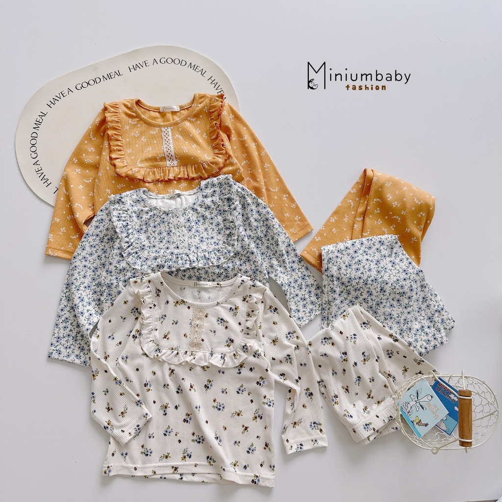 Set bộ thu đông bé gái dáng cổ hoạ tiết vuông in hoa, chất cotton gần mềm mịn, bé 1-6 tuổi Miniumbabyfashion SB2086