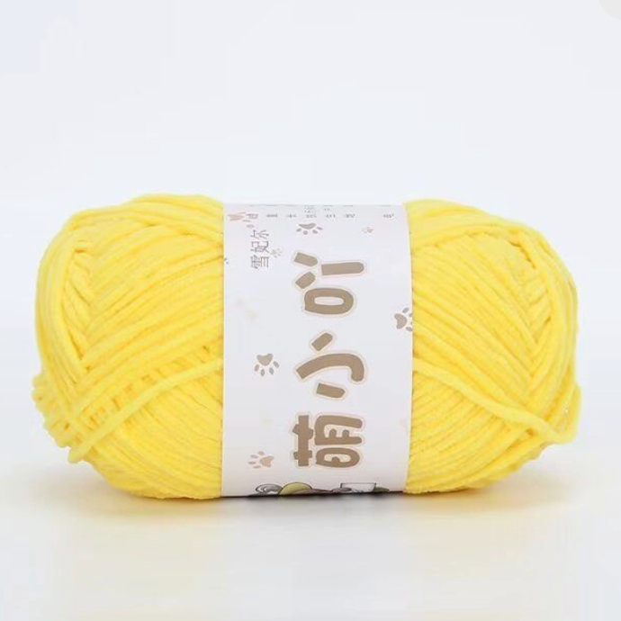 28. Vàng