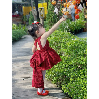 VÁY ĐỎ NƠ XINH-Độc quyền Babybeer- chất mềm mịn- ngắn lộ CHIP ai thích dài đến gối thì ko nên mua