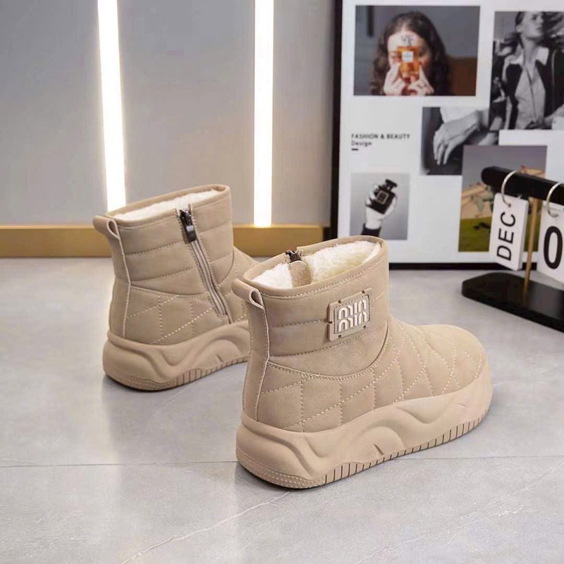 👢🕶️👜🎒….bốt thể thao lót lông