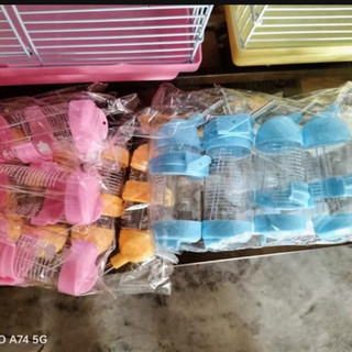 Bình nước có bi lăng 80ml nhựa arcilic không gây kích ứng cho haster, thỏ, nhím, sóc, bọ ú và các loài pet nhỏ