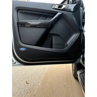Bộ Dán Chống Xước Tapli Cửa Xe Ford Everest - Viền Vân Da Carbon Cao Cấp