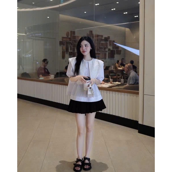 áo sơ mi trắng cổ vạt