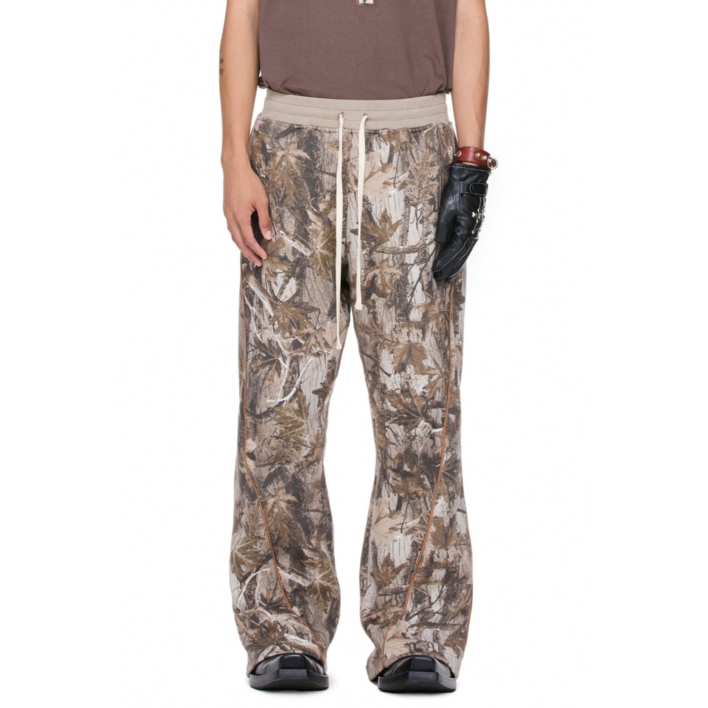 Quần Dài Nỉ Ống Loe Lưng Thun Hoạ Tiết Camo - BEUTER Camo Flare Sweatpants