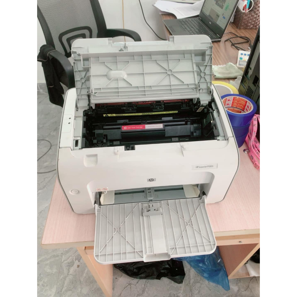HP LASERJET P1005