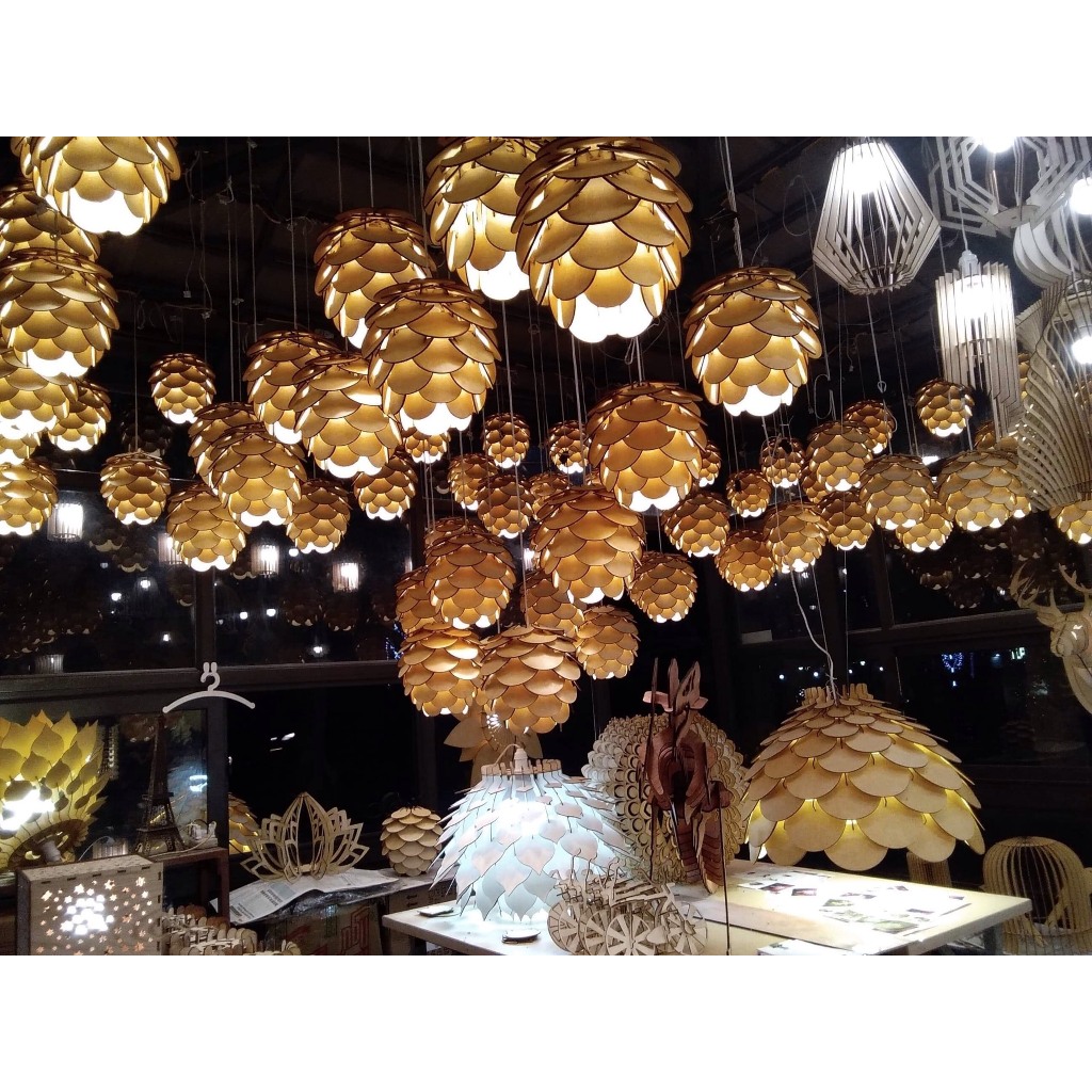 Tranh gỗ decor truyền cảm hứng "Khách hàng là người trả lương cho chúng ta" và nhiều mẫu