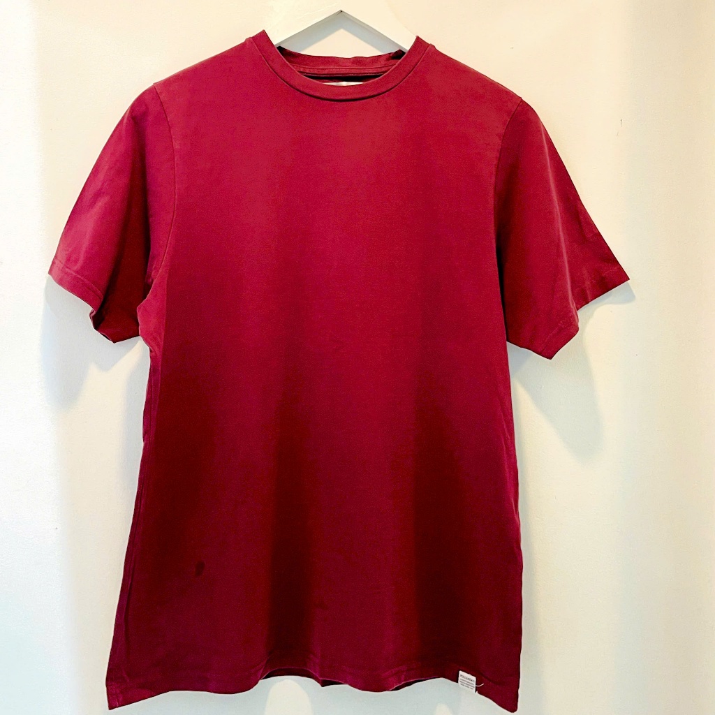 Ảnh Áo thun thời trang secondhand thanh lý. Giá rẻ. Giao hàng hoả tốc toàn quốc 4