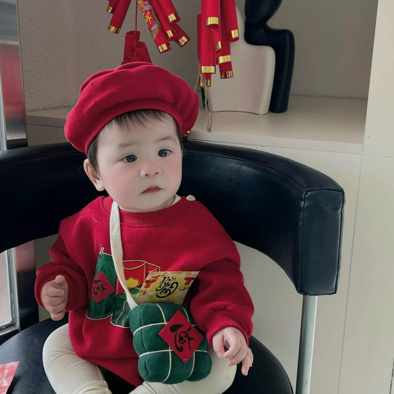 (HÀNG CÓ SẴN) SET BÁNH CHƯNG NỈ BÔNG TẾT 2025 3 chi tiết, mũ , suit + túi lì xì cho bé trai gái tết vải nỉ bông mềm mại