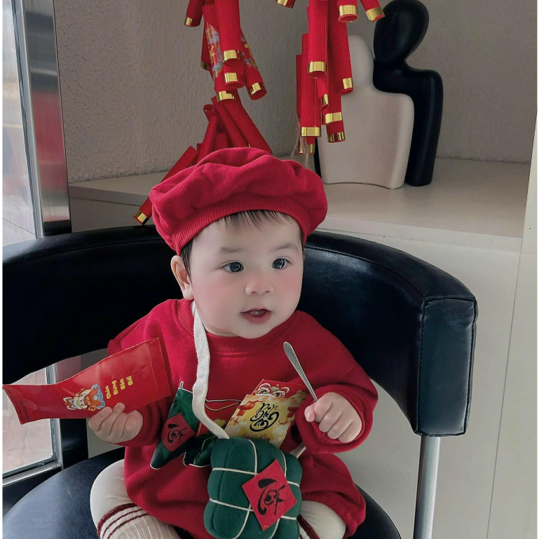 (HÀNG CÓ SẴN) SET BÁNH CHƯNG NỈ BÔNG TẾT 2025 3 chi tiết, mũ , suit + túi lì xì cho bé trai gái tết vải nỉ bông mềm mại
