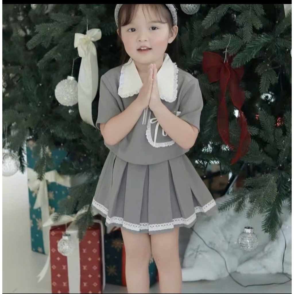 Sét bé gái phong cách kiểu thư chân váy xếp ly cho mẹ và bé gái 12-55kg