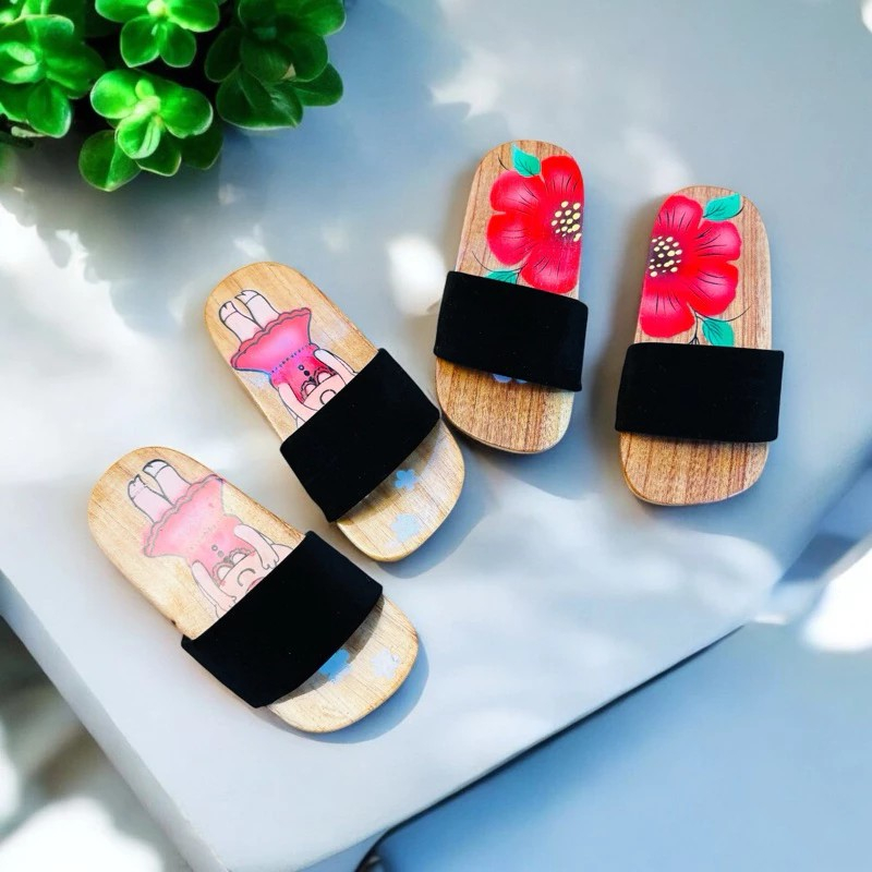 Guốc gỗ cho bé gái quai đen đỏ trắng hoa diện đồ diệu đà ngày tết cho bé