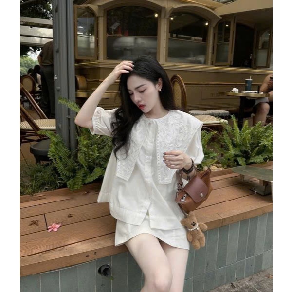 Áo Sơ Mi Trắng Nữ Cổ Thêu Ren Dáng Rộng CHAMIE, Áo Kiểu Nữ Tay Bồng Phối Vạt Thêu Họa Tiết Tiểu Thư Đi Chơi Đi Làm